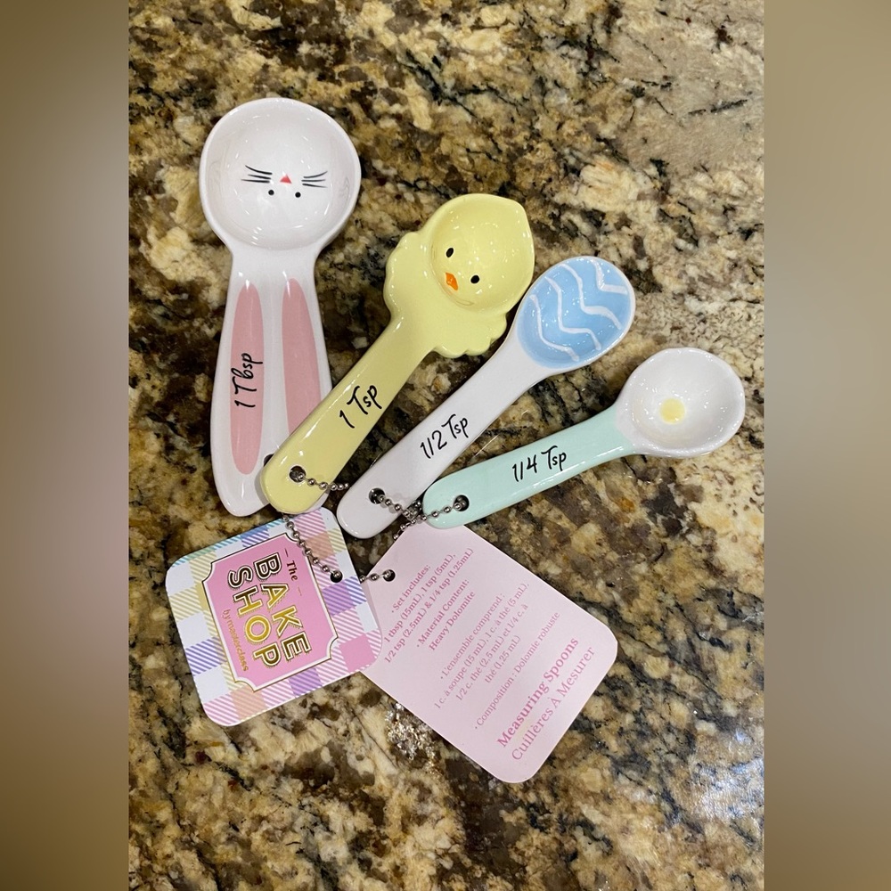 The Bakeshop by Masterclass Spring measuring spoon set -Brand new!  ADORABLE